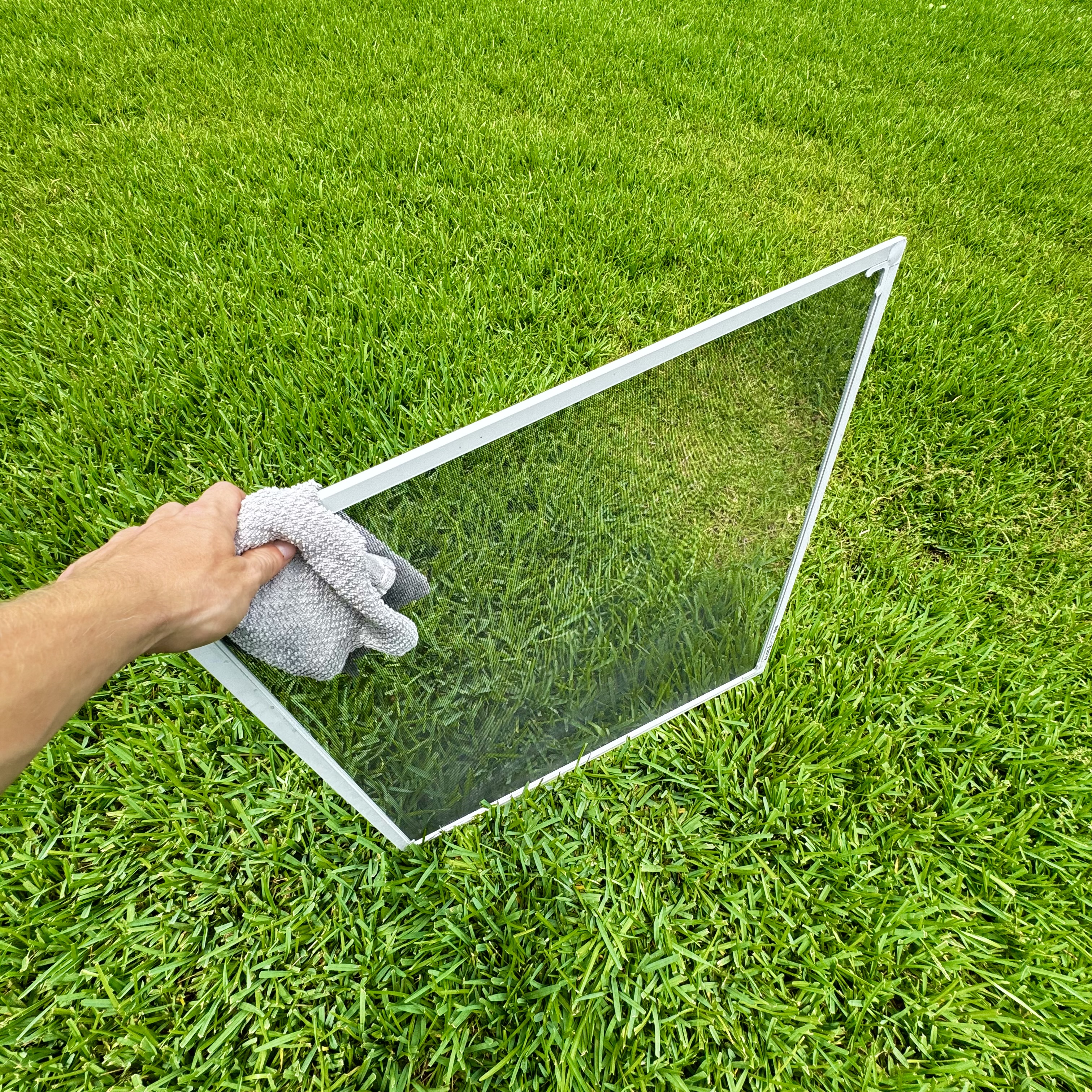 Screen cleaning